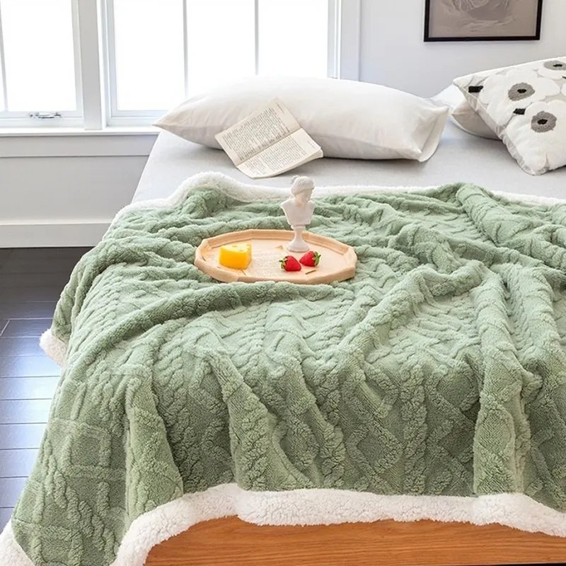 Hrejivá barančeková deka Homa KOBELA GREEN