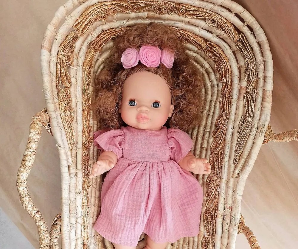 Prútený nosič pre bábiky - košík