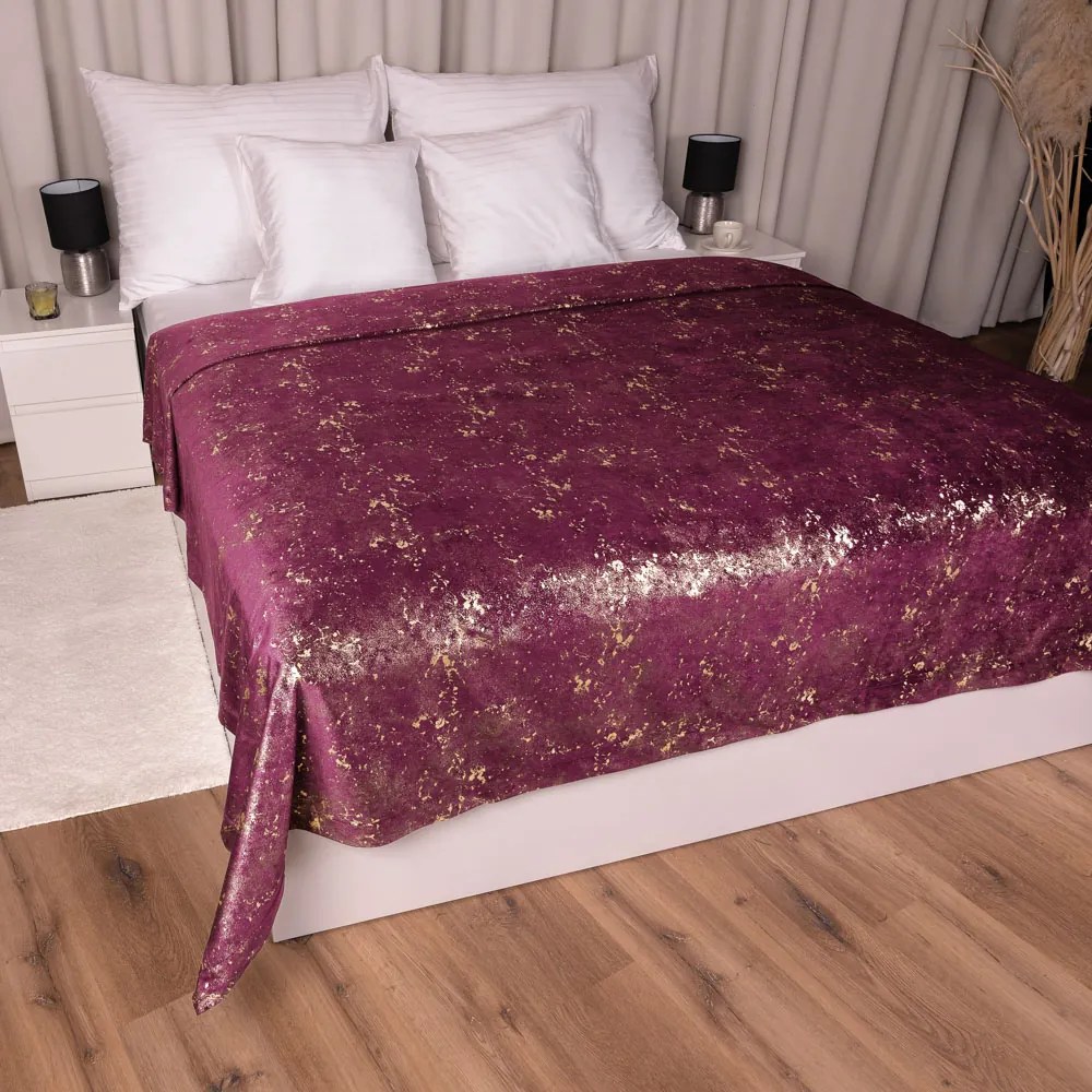 Biante Zamatový prehoz na posteľ Isabela IBL-006 Gold Design vínový 140x220 cm