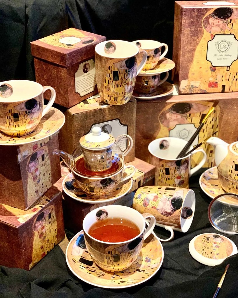 Porcelánová šálka s podšálkou Klimt The Kiss 250 ml sada 2ks