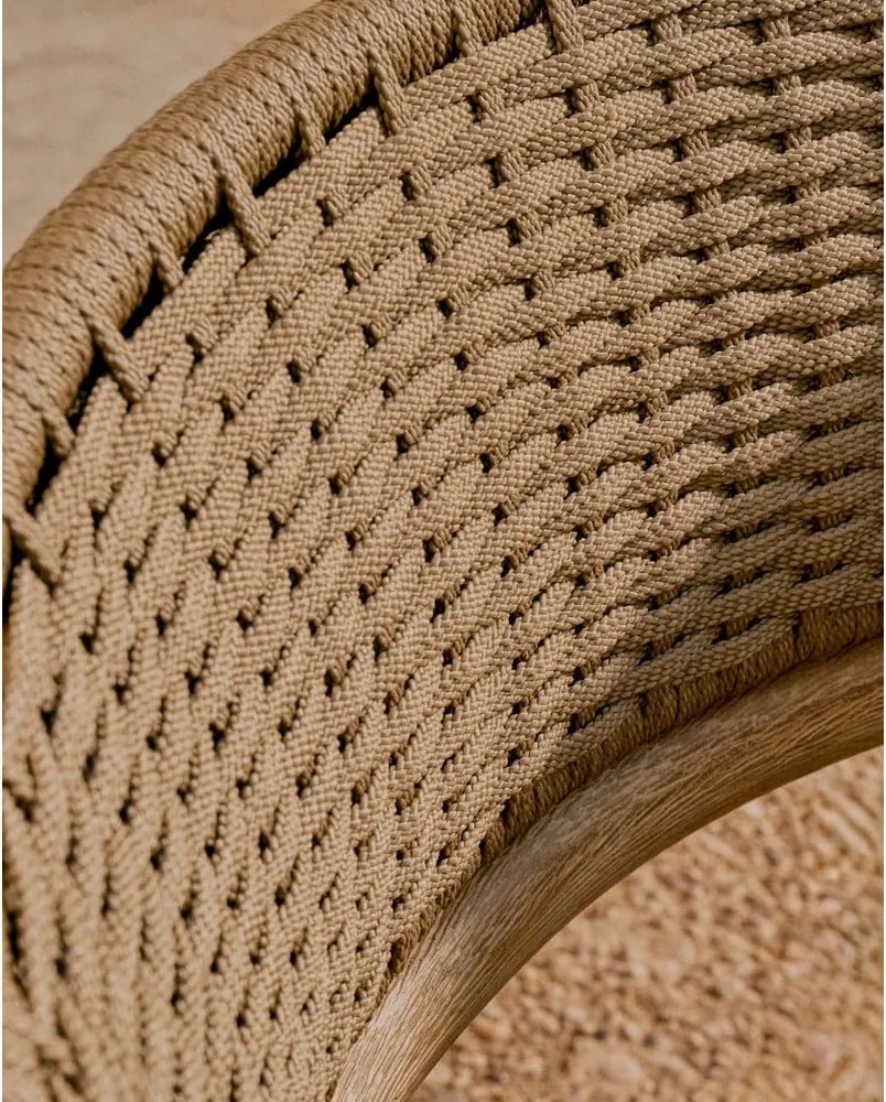 Drevené záhradné kreslo v prírodnej farbe Arinella – Kave Home