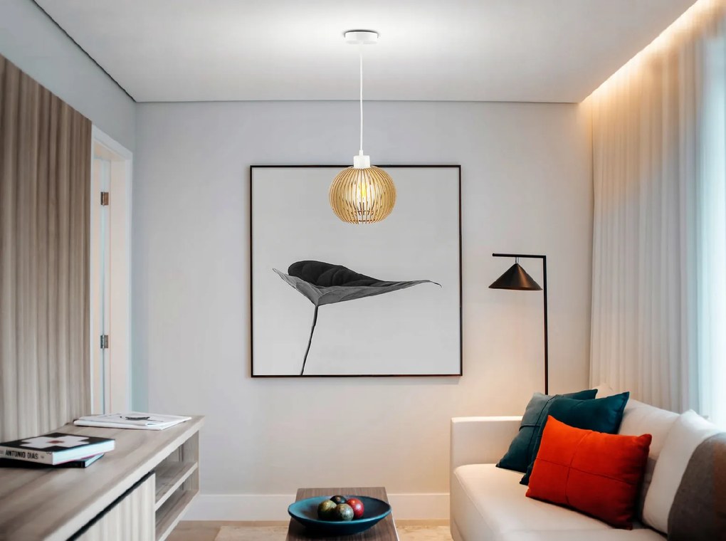 Drevená hustá guľová závesná stropná lampa