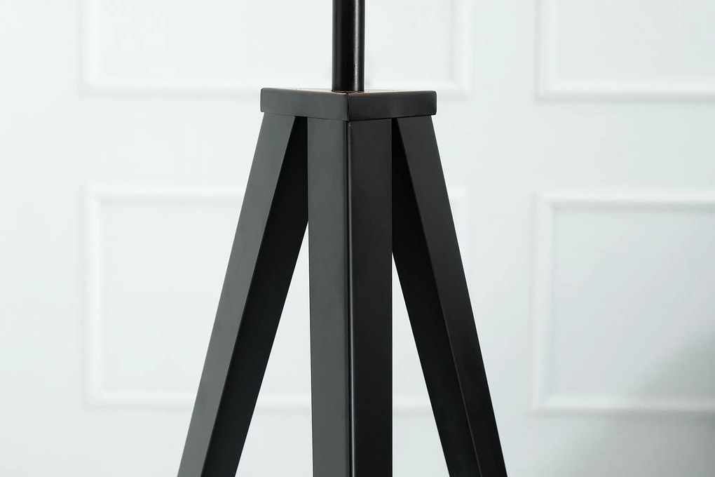 Stojacia lampa Tripod black
