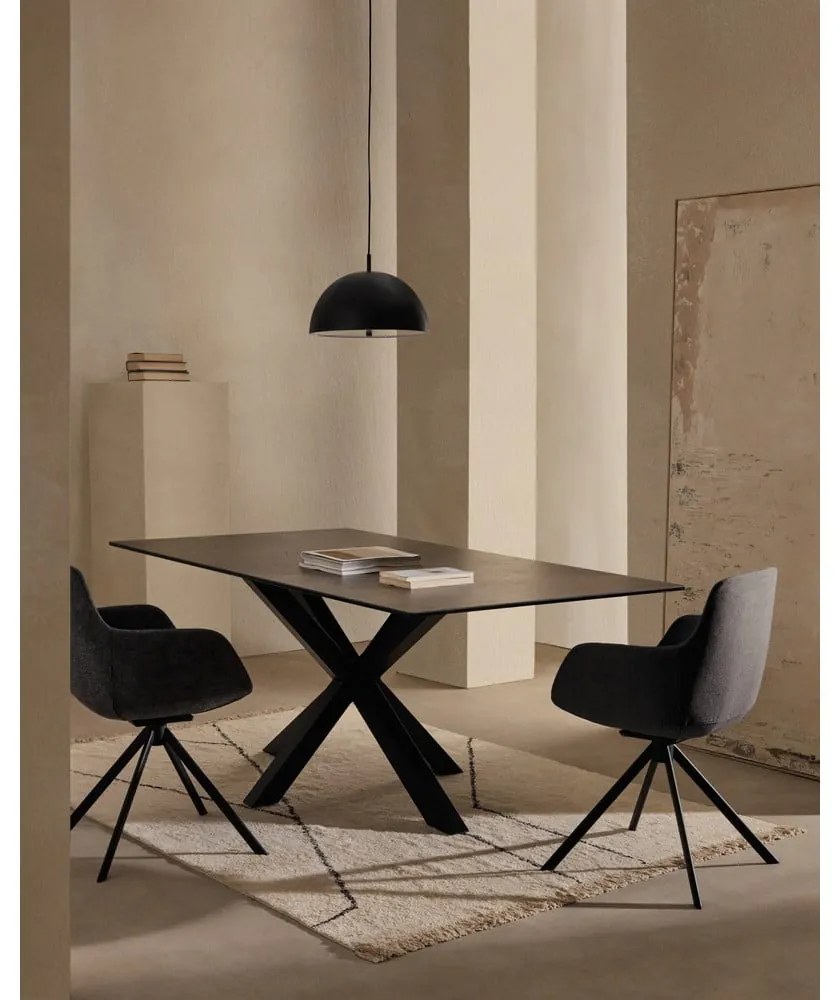 Čierne závesné svietidlo s kovovým tienidlom ø 39,5 cm Catlar – Kave Home