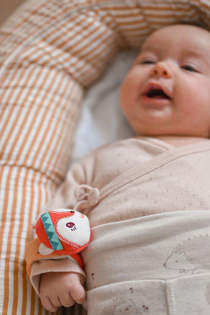 Lilliputiens - hrkajúci náramok - líška Alice