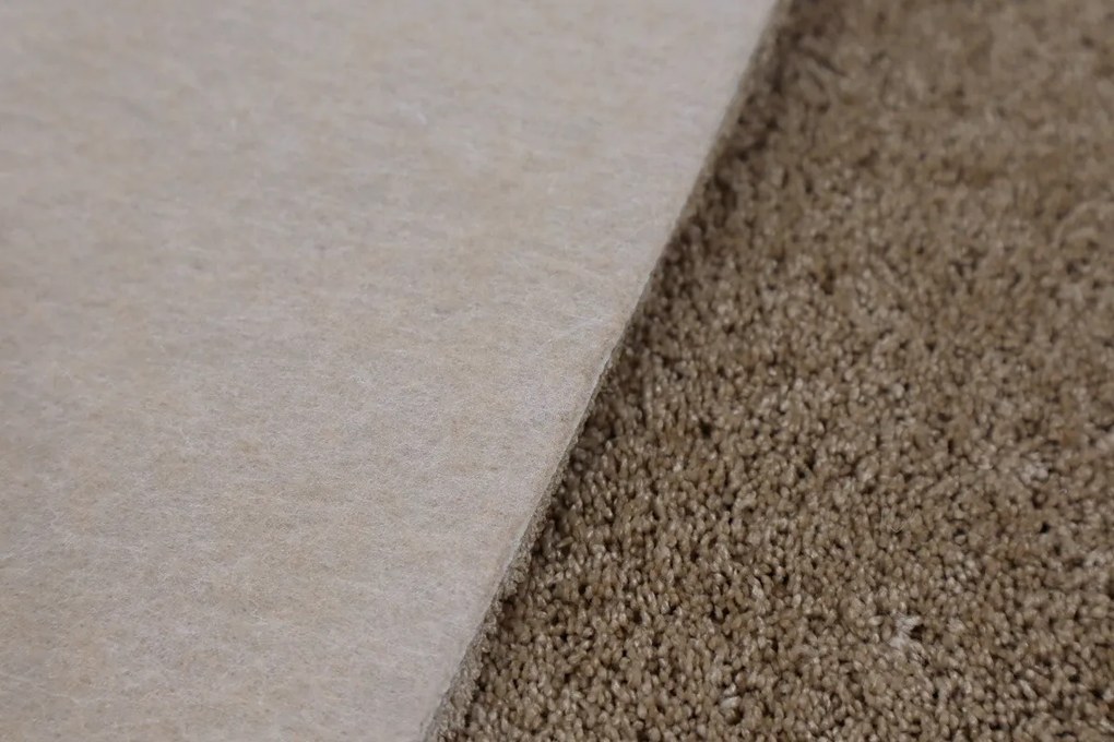 ITC, Metrážny koberec Sweet 72 tmavo béžový, na mieru, šíře 4m, béžová, filc, chodba / predsieň