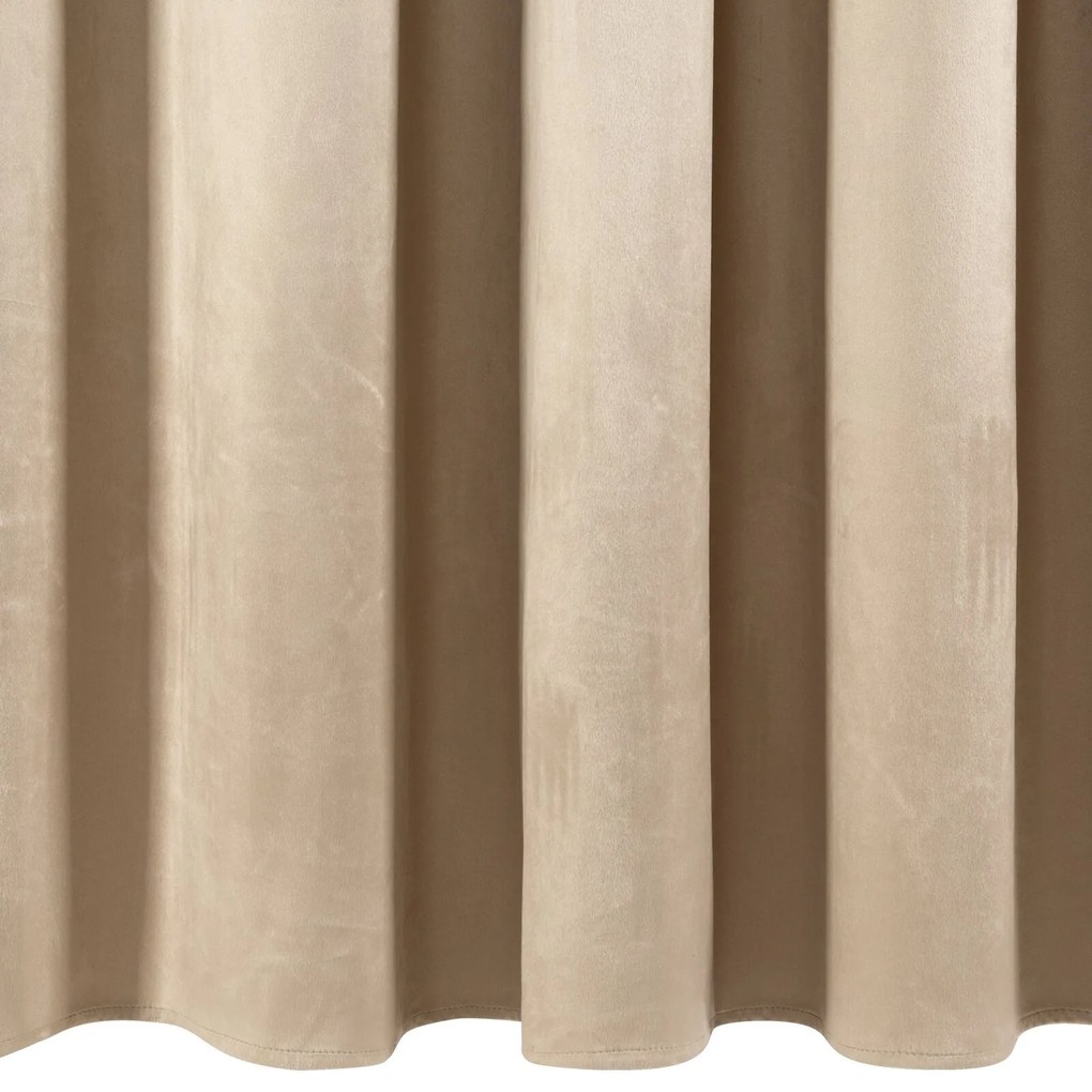 ZATEMŇOVACÍ ZÁVES NA KRÚŽKOCH AURA 140X250 CM TMAVOBÉŽOVÁ