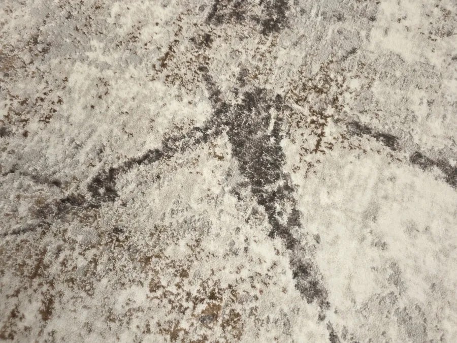 DC Koberec Oman 299 tmavá vizion zlatá Rozmer: 140×190 cm