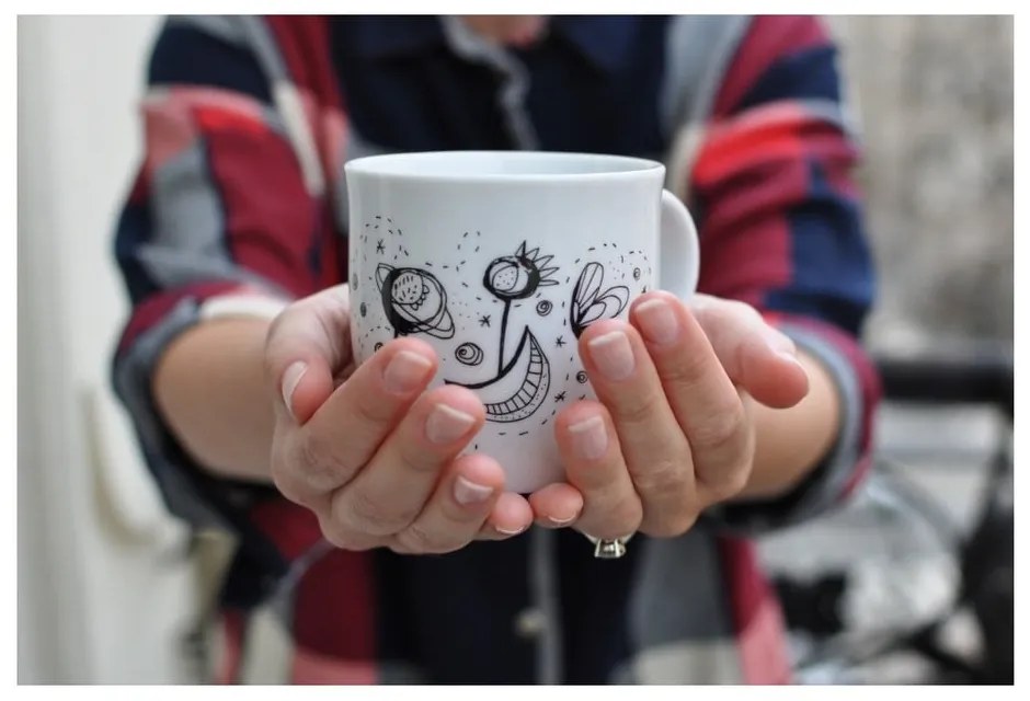 Bonami hrnček z limitovanej edície Domov tu od Bumpkin Tattoo, 260 ml