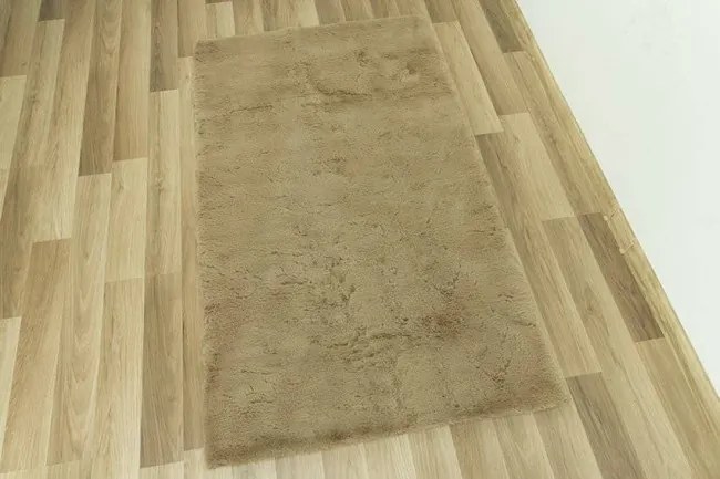 Koberec Oslo karamelový