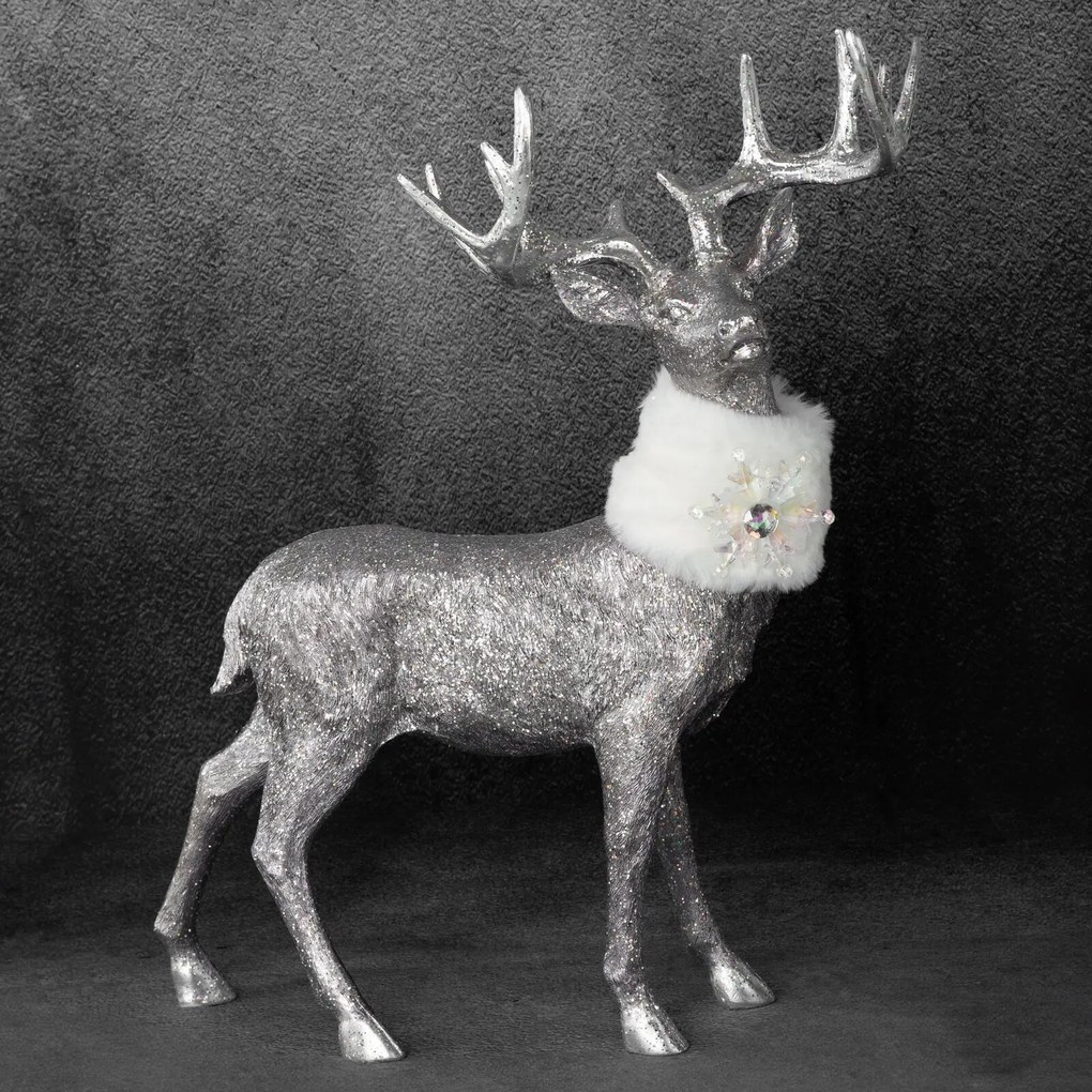 DEKORAČNÁ SOŠKA BUCK 36X52 CM STRIEBORNÁ