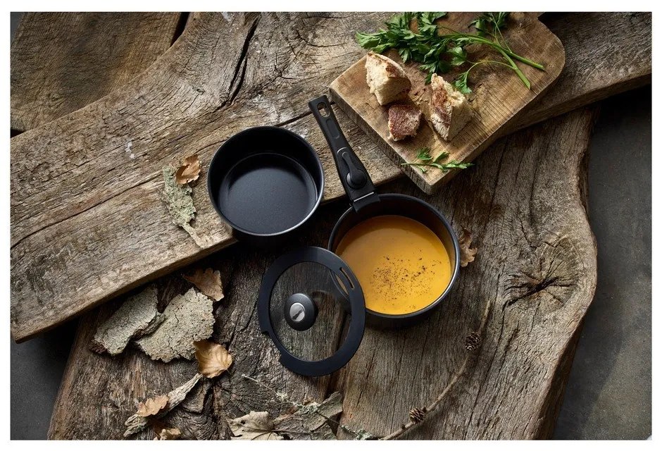 Hliníková súprava rajnice s nepriľnavým povrchom s odnímateľnou rukoväťou a pokrievkou 2 ks 2,4 l – Holm