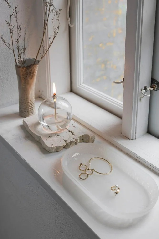 Sklenená dekoratívna tácka 14x25,5 cm Opal – Mette Ditmer Denmark