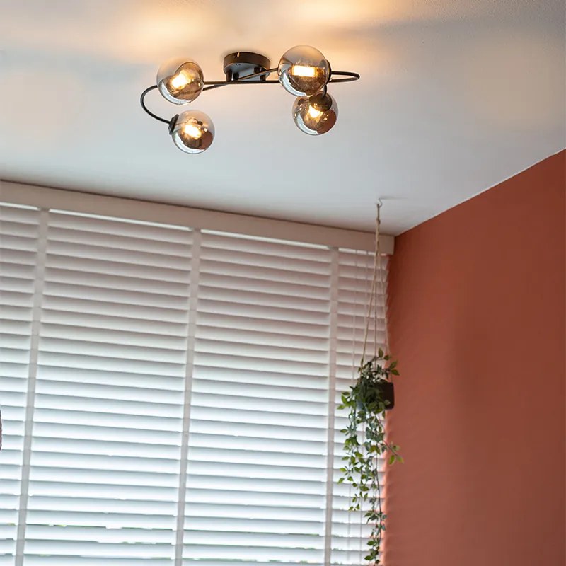 Moderné stropné svietidlo čierne 4-žiarovkové s dymovým sklom - Atény