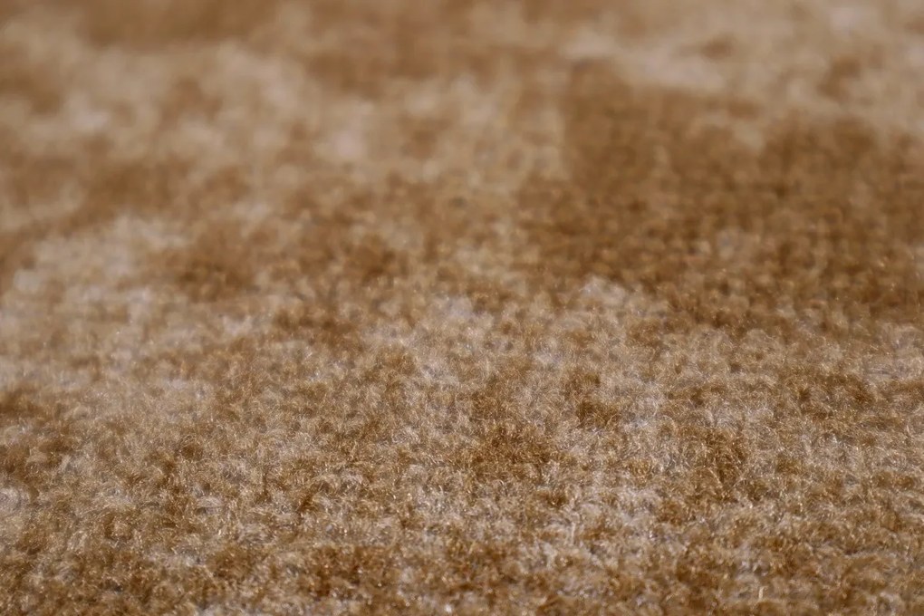 Associated Weavers koberce Metrážny koberec Panorama 34 hnedý - Kruh s obšitím cm