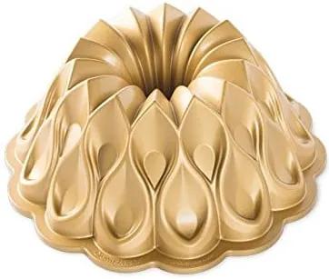 Forma na bábovku v zlatej farbe Nordic Ware Crown, ⌀ 25 cm