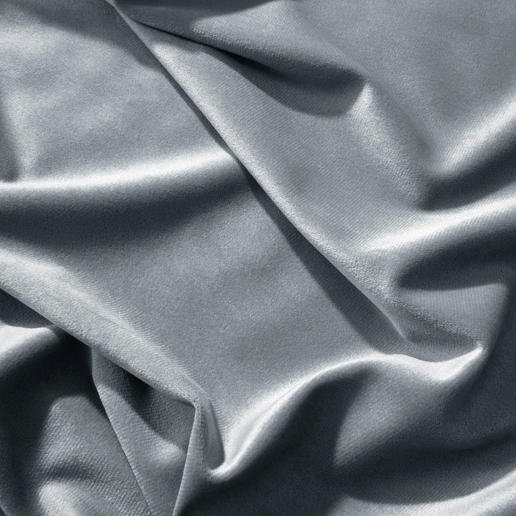 ZATEMŇOVACÍ ZÁVES NA KRÚŽKOCH MELANIE 140X250 CM STRIEBORNÁ