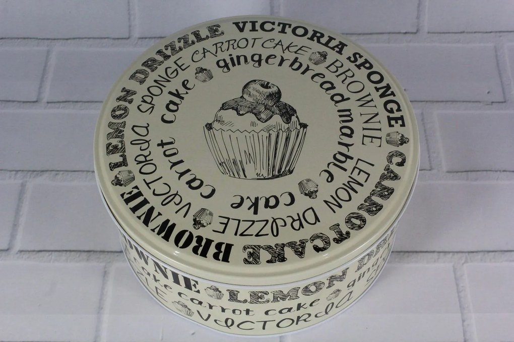 Plechová krabica "CAKE" (v. 9 cm, p. 20 cm)