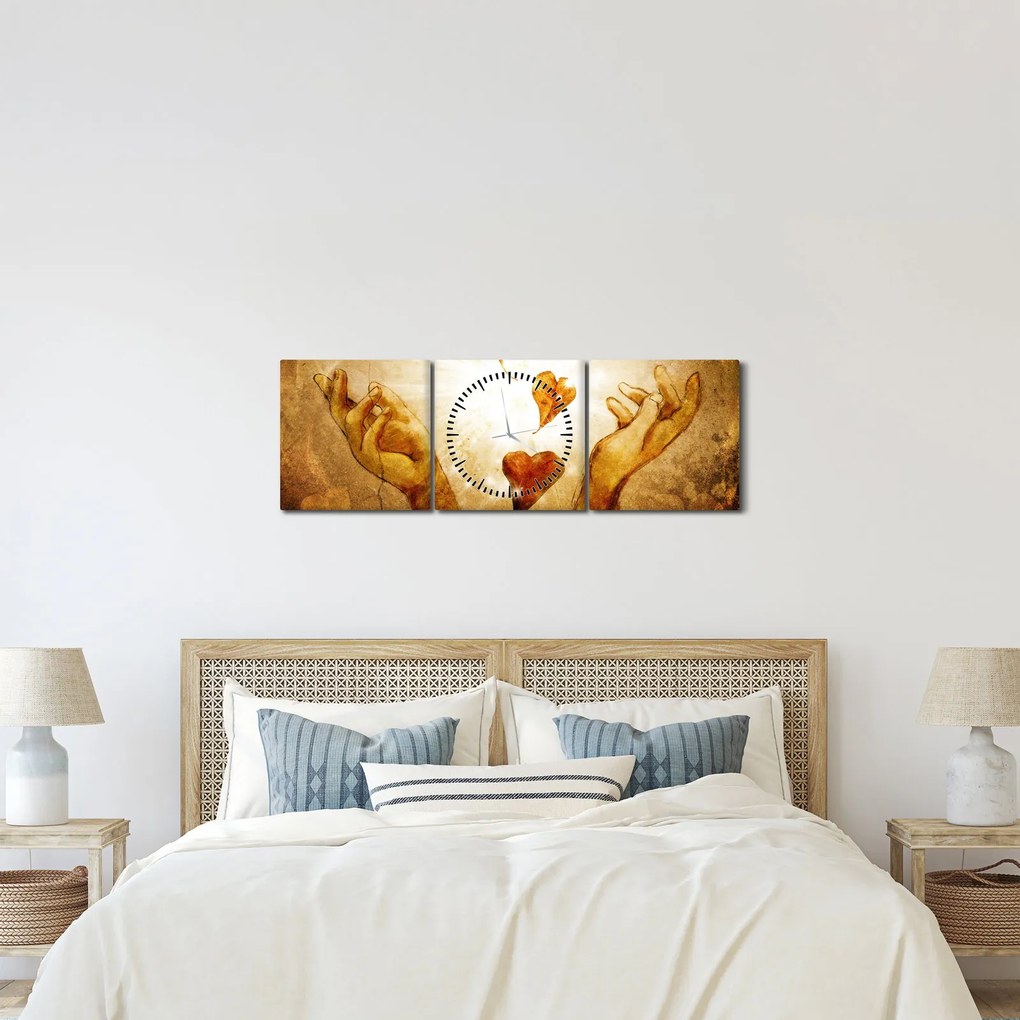 Obraz - Maľba rúk plných lásky (s hodinami) (90x30 cm)