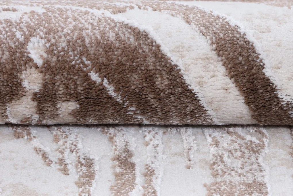 TA Koberec NR22A SVETLOHNEDÁ COMO HFW Rozmer: 120x170 cm