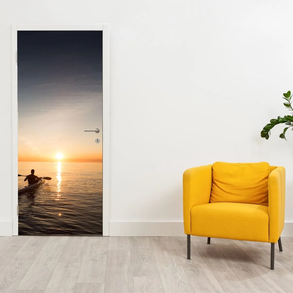 Fototapeta na dvere - Kajak na mori (95x205cm)