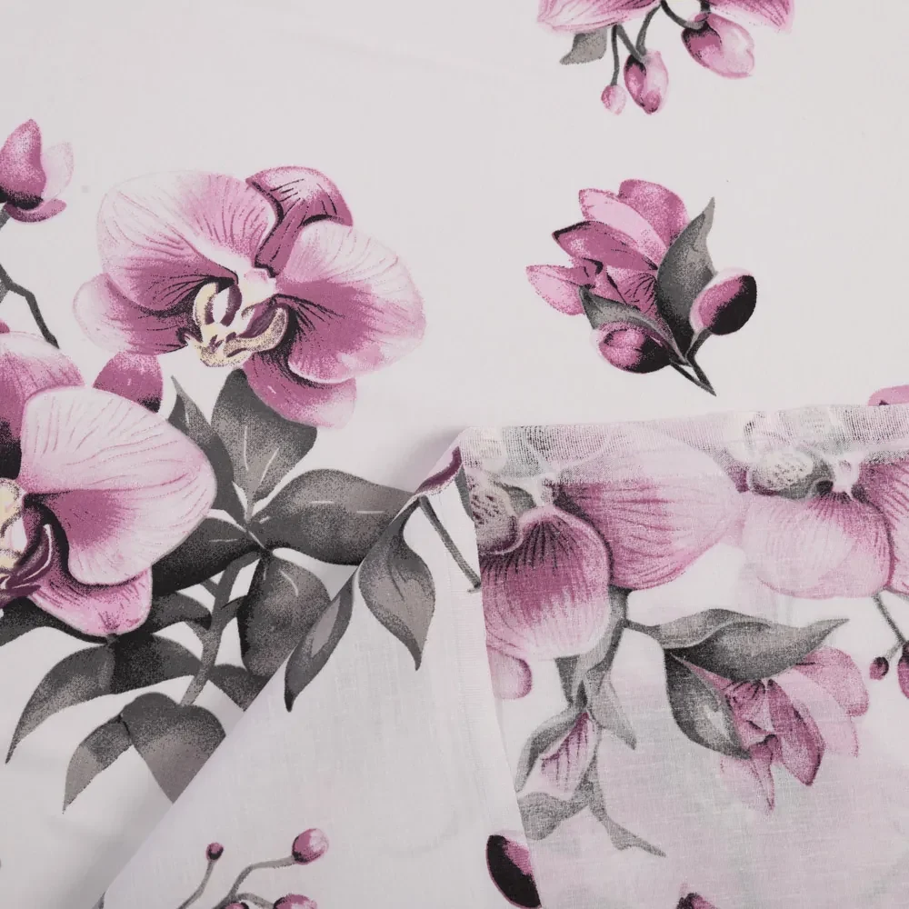 Biante Bavlnený záves Sandra SA-623 Lila orchidey na bielom 150x260 cm