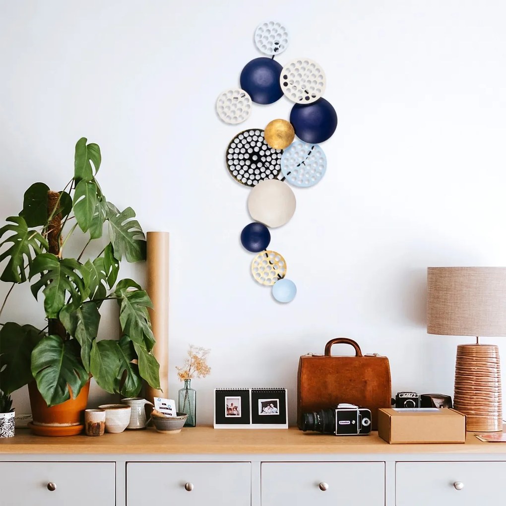 Nástenná kovová dekorácia AURORA 95 cm modrá/biela