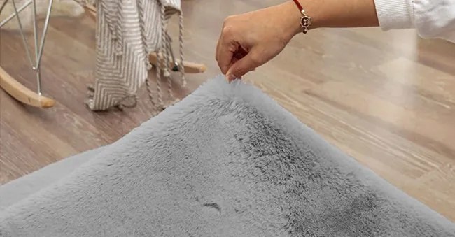 Protišmykový koberec RABBIT strieborný kruh