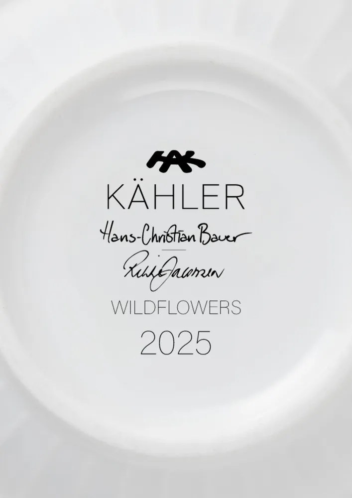 Biely porcelánový hrnček 330 ml Hammershøi Summer – Kähler Design