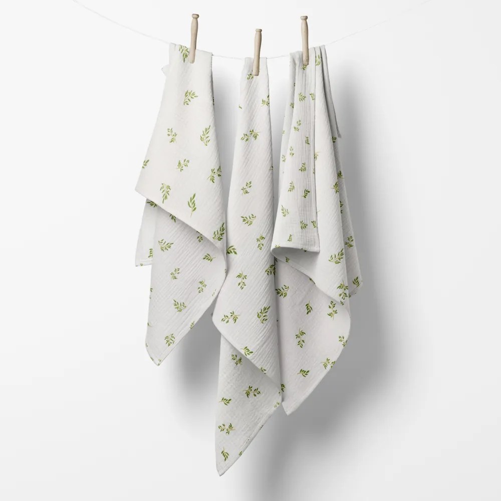 Biante Mušelínová plienka/dečka Nature MSN-081 Zelené vetvičky na bielom - ZVÝHODNENÁ SADA 3 KS 70x70 cm - Sada 3 ks