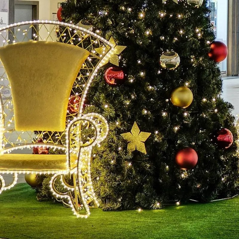 DECOLED Zlatá hviezda, 2D, 30 cm