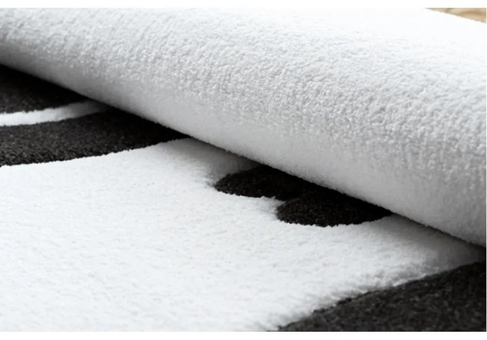 Detský kusový koberec Panda biely kruh 140cm