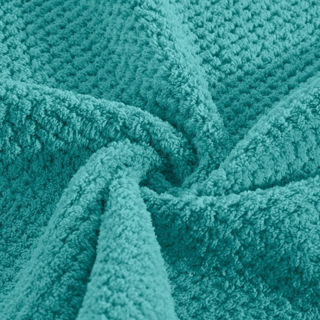 RÝCHLOSCHNÚCI UTERÁK Z MIKROVLÁKNA ZOE1 70X140 CM MÄTOVÁ