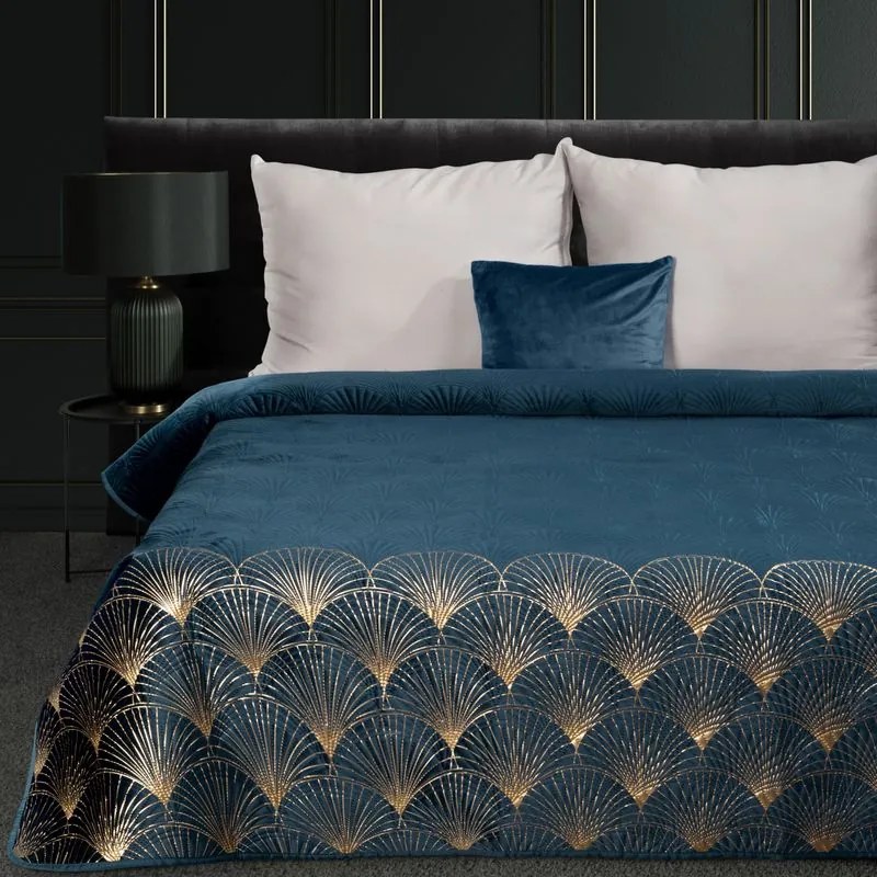 EUROFIRANY Zamatový prehoz, vyrobený technikou "hot press" s potlačou fólie 220 cm x 240 cm tyrkysová 100 % polyester Rozmery textílií: 170 cm x 210 cm