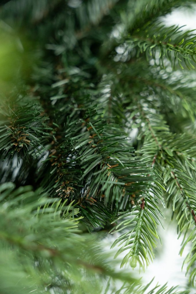 Limpol Umelý vianočný stromček Borovica Nevada Výška stromčeka: 240 cm