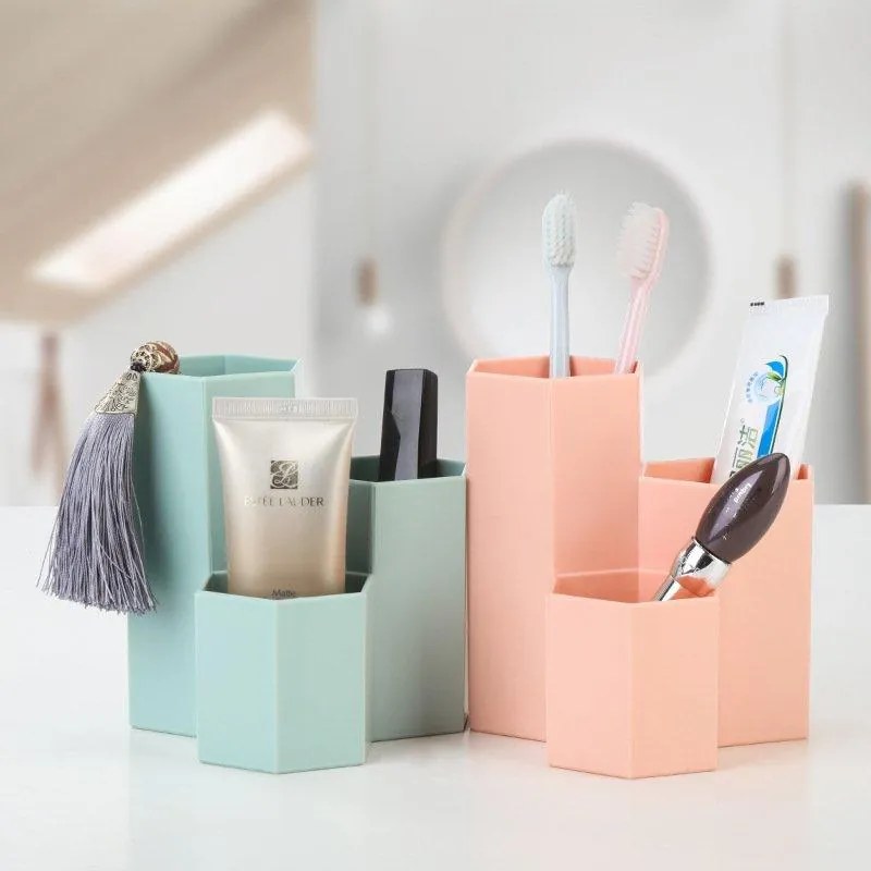 Plastový stojan na perá s 3 priehradkami - šesťuholník zelený Zelená HIPS Plast