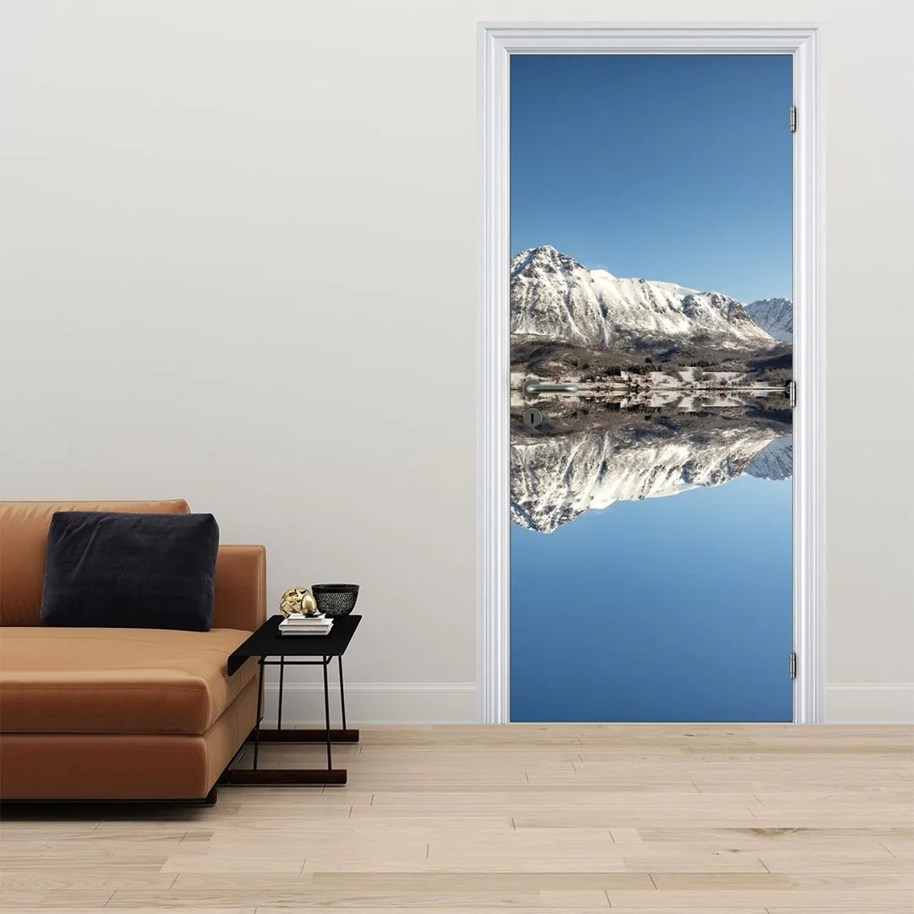 Fototapeta na dvere - Hory a ich odraz (95x205cm)