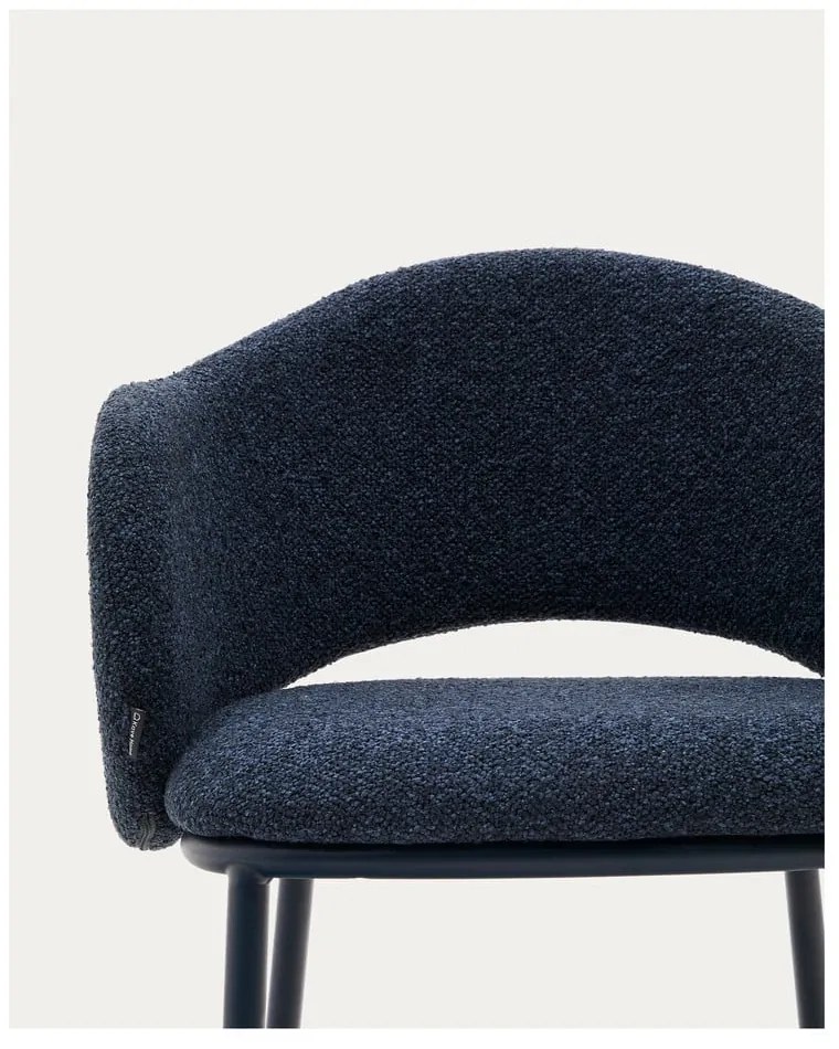 Tmavomodrá barová stolička (výška sedadla 65 cm) Maina – Kave Home