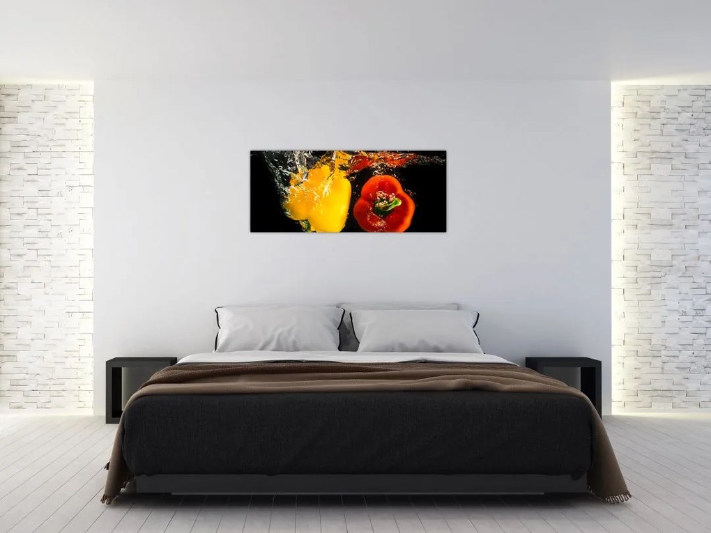 Obraz - papriky vo vode (120x50 cm)
