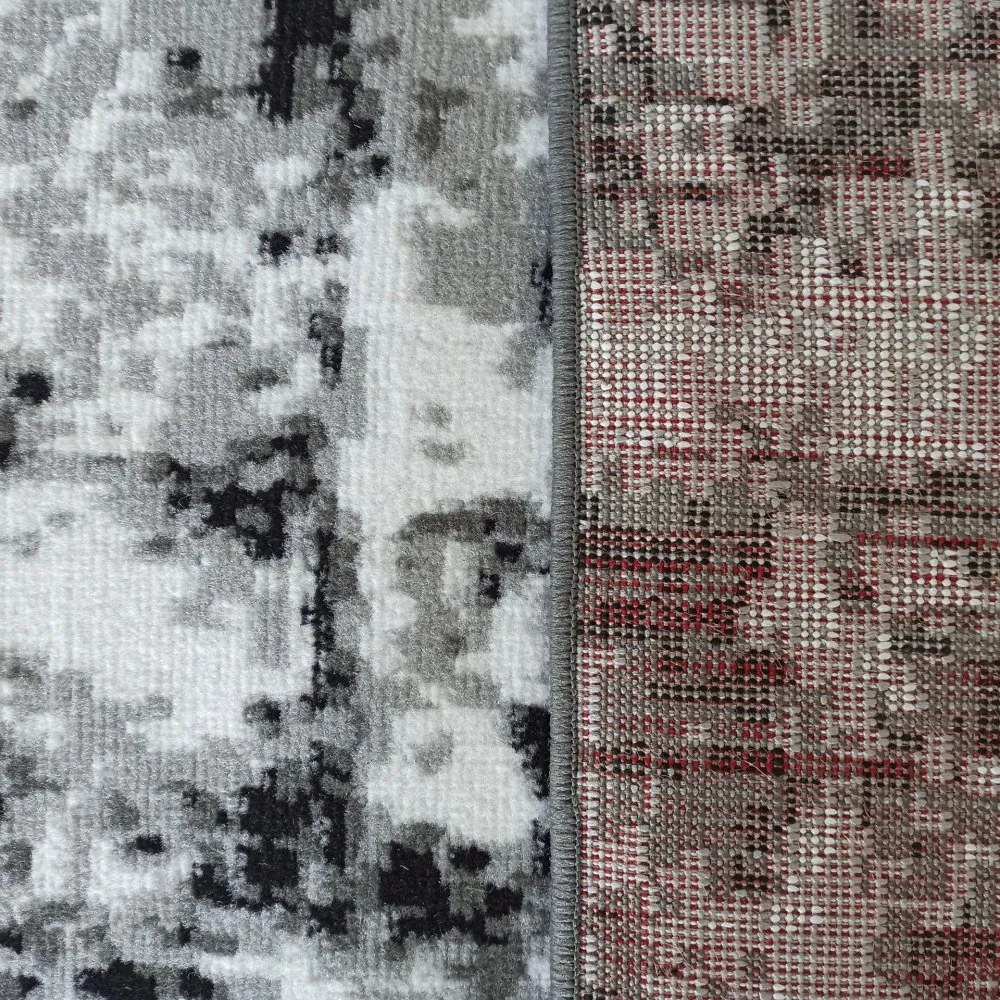 Moderný koberec s kamuflážnym vzorom v sivej farbe Šírka: 60 cm | Dĺžka: 100 cm