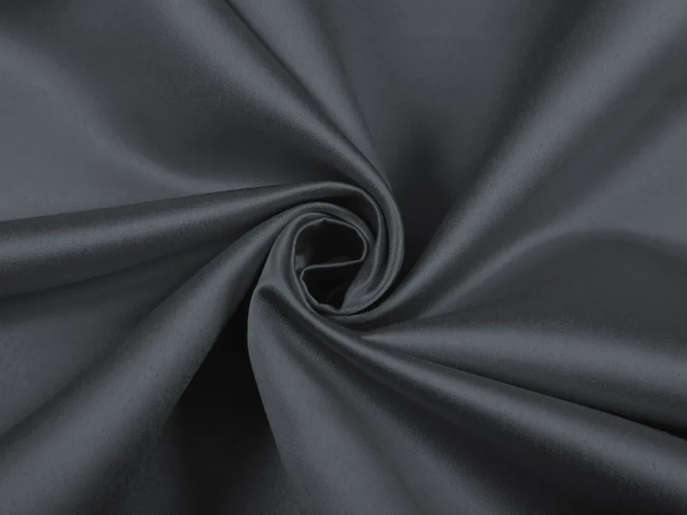 Biante Saténový záves LUX-L049 Antracitovo sivý 140x180 cm