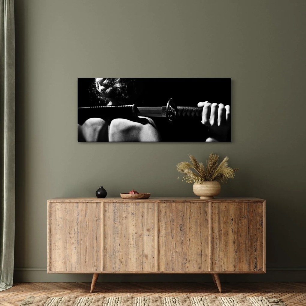 Obraz - Žena s mečom (120x50 cm)