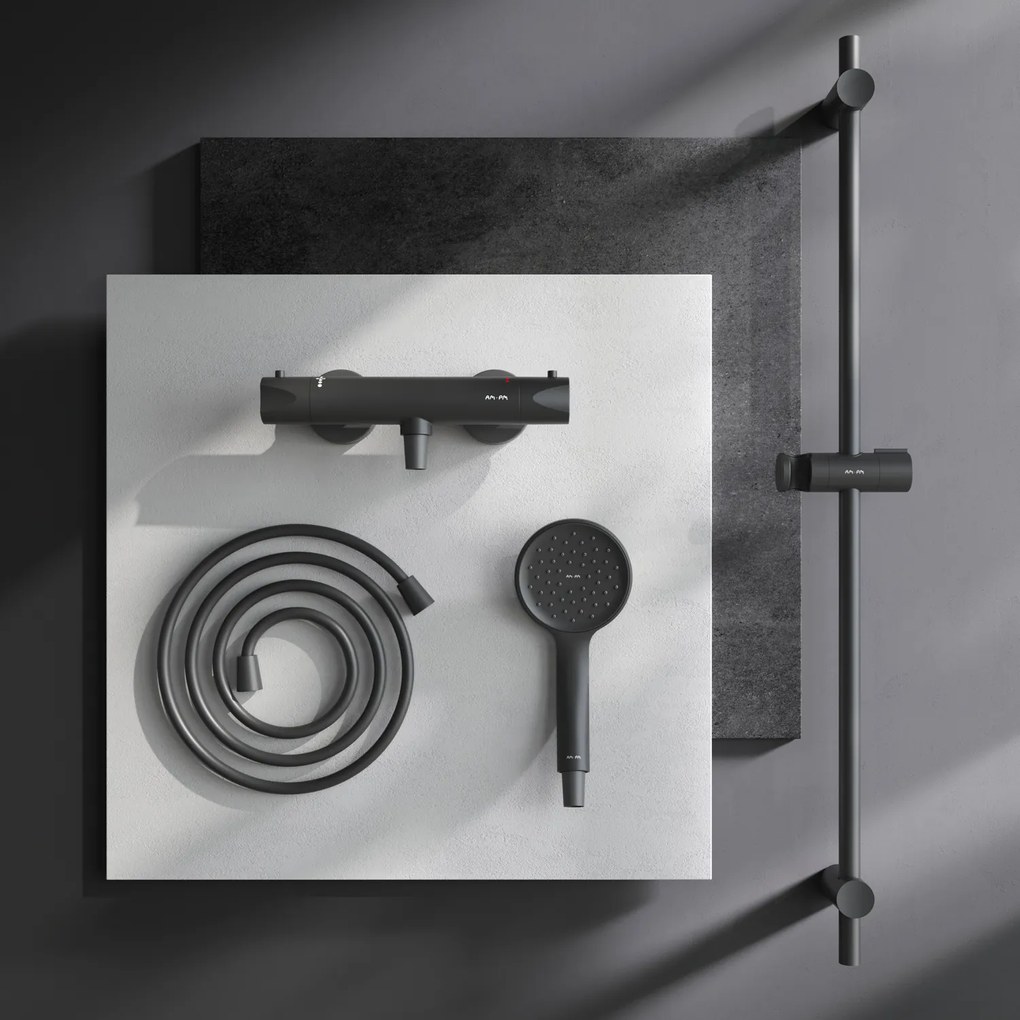Ručná sprchová súprava AM.PM Hit F428TA46 s termostatickou sprchovou batériou, čierna