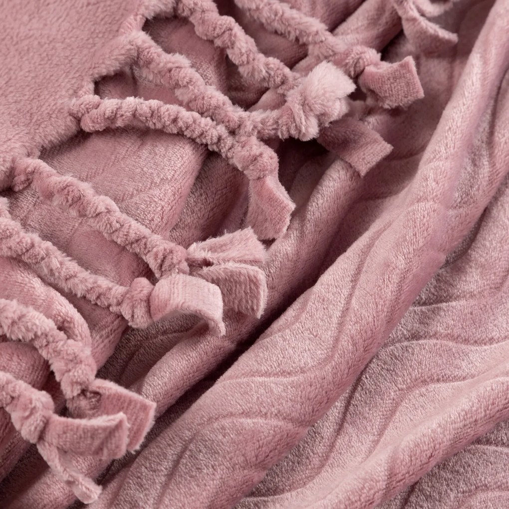 DEKA Z MIKROFLANELU EMMA 150X200 CM PÚDROVÁ