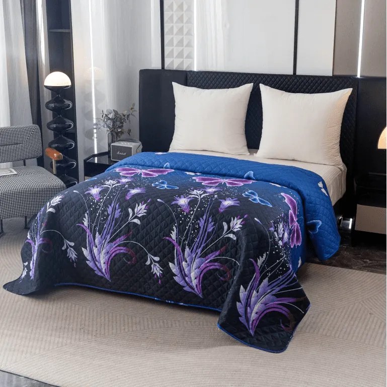 Prehoz na posteľ VIOLET BUTTERFLY, tmavomodrý Rozmer: 170 x 210 cm