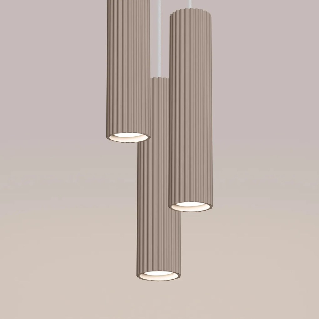 Závesné svietidlo Karbon, 3x tmavobéžové hliníkové tienidlo, o