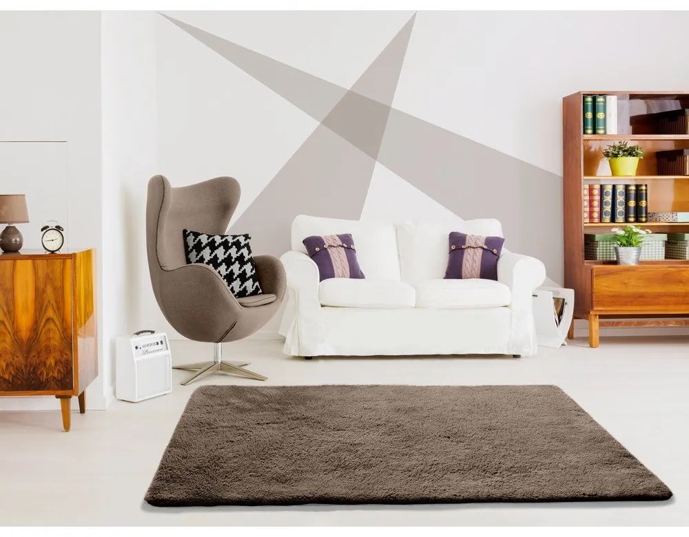 Hnedý koberec Universal Alpaca Liso, 80 x 150 cm