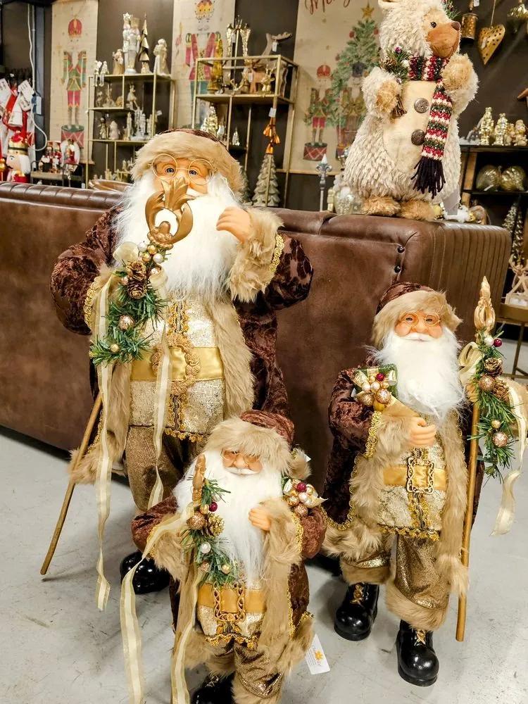 Vianočné dekorácie Santa v hnedom kabáte as palicou - 29*20*63 cm