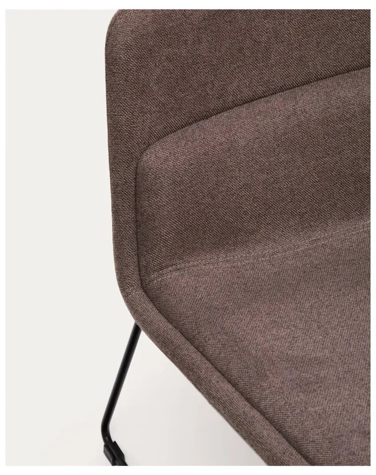 Hnedé kreslo Zahara – Kave Home