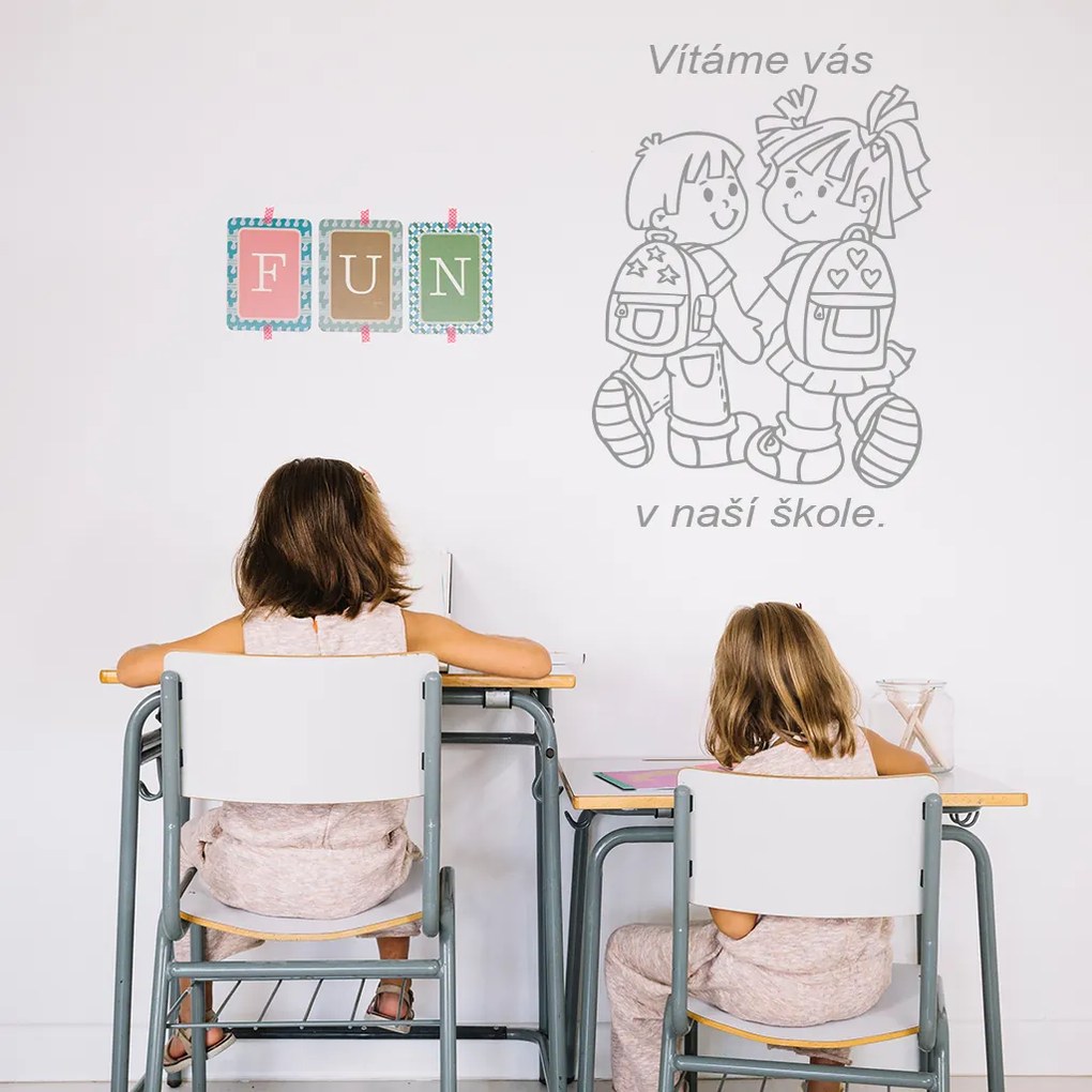Veselá Stena Samolepka Vítame Vás v našej škole Farba: fialová, Veľkosť: 80 x 55 cm